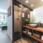 דירה Merc Bolhao Place *