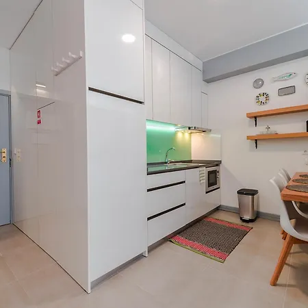 Merc Bolhao Place Apartment